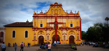 Tour to Palenque and San Citobal de las Casas, Cancun Airplane Tours